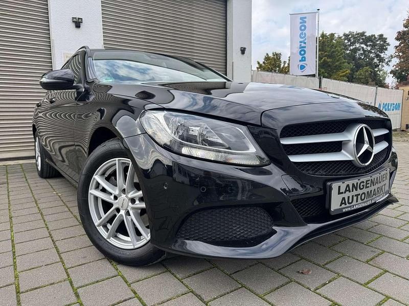 Schwarz unilack Gebraucht 2018 Mercedes C200 Kombi | 14.500 € (Guter Preis) - Bild 1/4