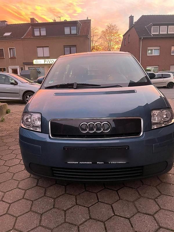 Blau Gebraucht 2000 Audi A2 Kleinwagen | 3.200 € (Fairer Preis) - Bild 1/4