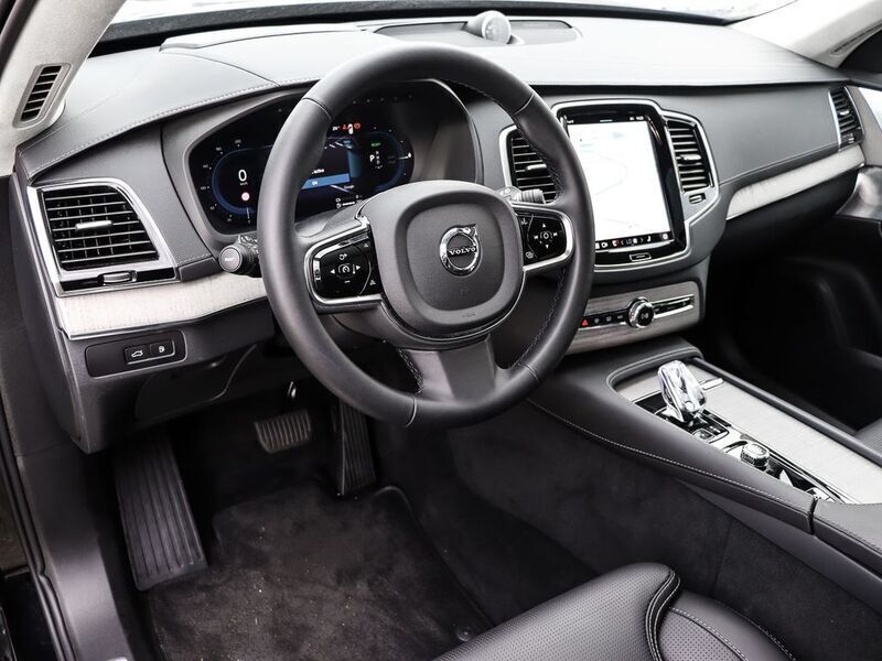 Gebraucht Volvo XC90 Ultimate 455 PS (334 kW) 2024 Onyx black / metallic SUV
