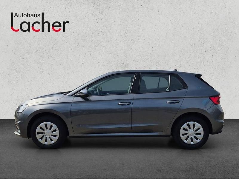 Neu Skoda Fabia Essence 95 PS (69 kW) 2026 Grau Kleinwagen