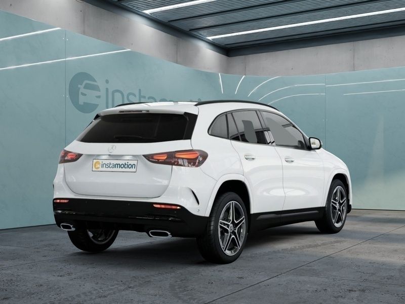 Weiß Gebraucht 2023 Mercedes GLA200 AMG Line Premium Plus SUV | 45.163 € (Fairer Preis) - Bild 1/2