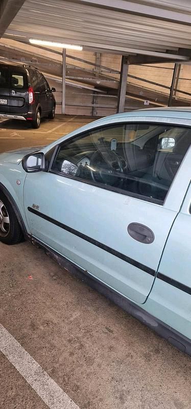 Gebraucht Opel Corsa 90 PS (66 kW) 2000 Grün Kleinwagen