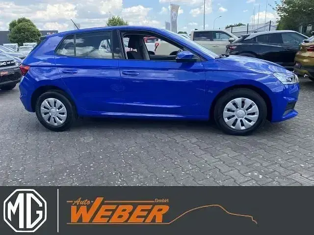 Gebraucht Skoda Fabia 65 PS (47 kW) 2023 Blau Kleinwagen