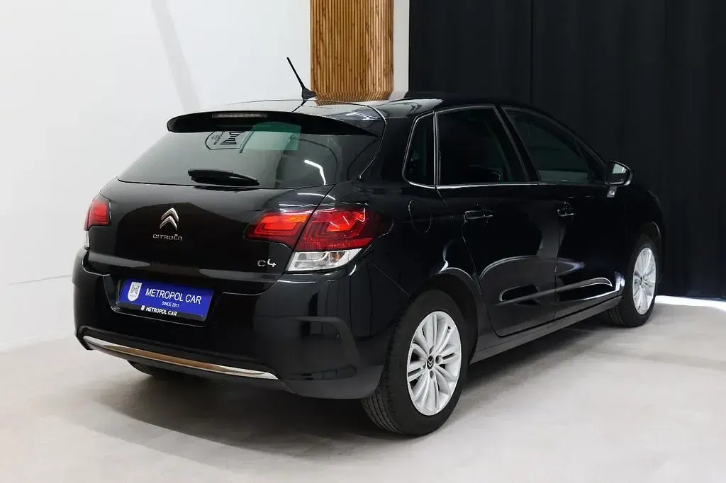 Gebraucht Citroën C4 PureTech 110 PS (80 kW) 2017 Schwarz Limousine