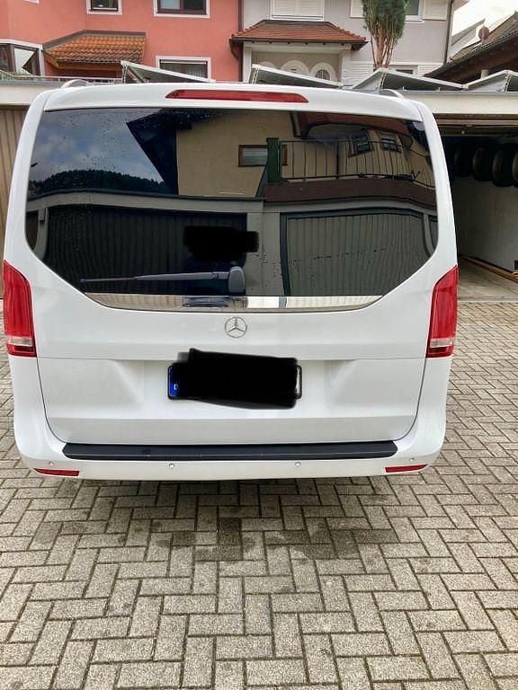 Gebraucht Mercedes V250 Edition 190 PS (139 kW) 2017 Weiß Van / Kleinbus