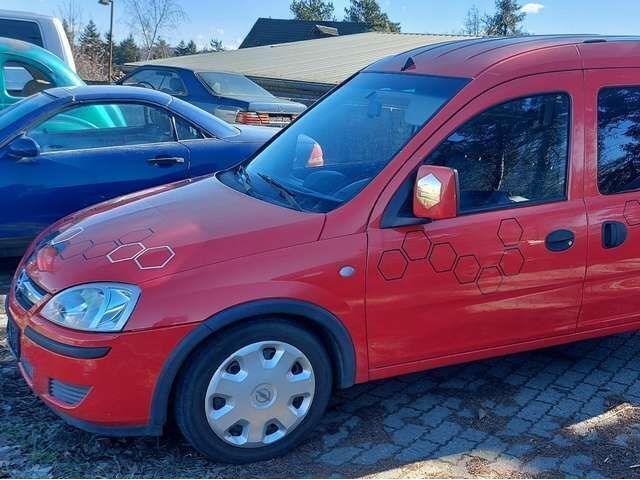 Gebraucht Opel Combo Edition 101 PS (74 kW) 2009 Rot Van / Kleinbus