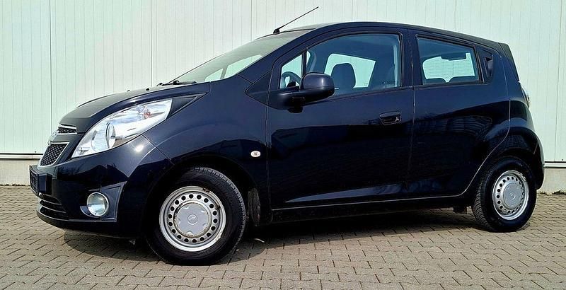 Second-hand Chevrolet Spark LS 68 CP (50 kW) 2012 Negru Hatchback