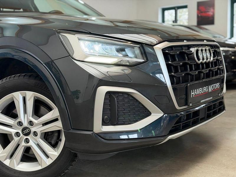 Gebraucht Audi Q2 Advanced Plus 150 PS (110 kW) 2022 Grau SUV