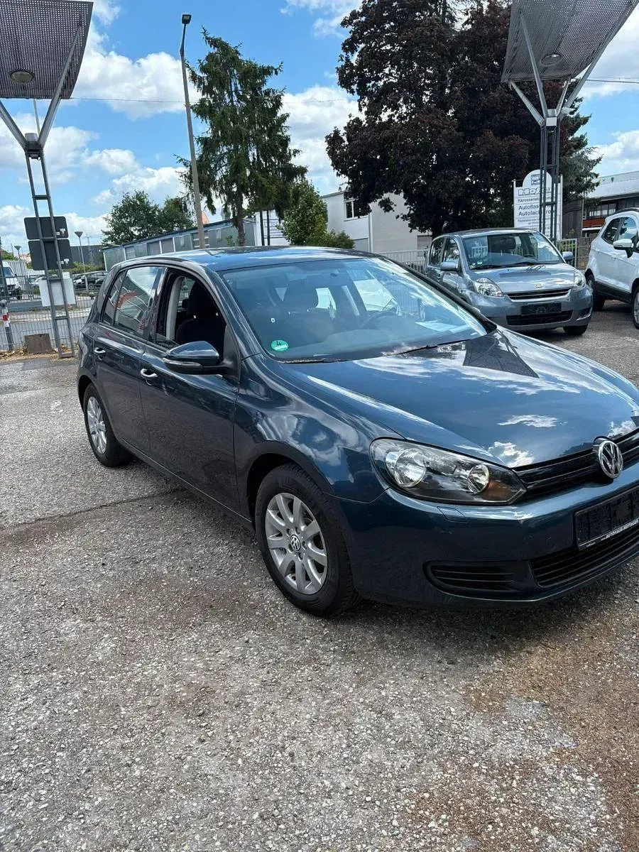 Gebraucht VW Golf VI Trendline 80 PS (58 kW) 2010 Blau Kleinwagen