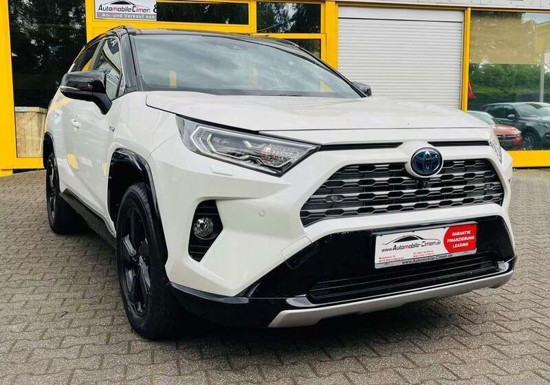 070/218 (metallic) Gebraucht 2019 Toyota RAV4 Hybrid Style SUV | 29.490 € (Fairer Preis) - Bild 1/4