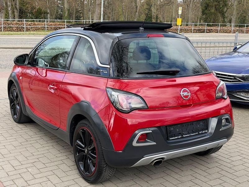 Gebraucht Opel Adam Rocks Rocks 116 PS (85 kW) 2015 Rot Kleinwagen