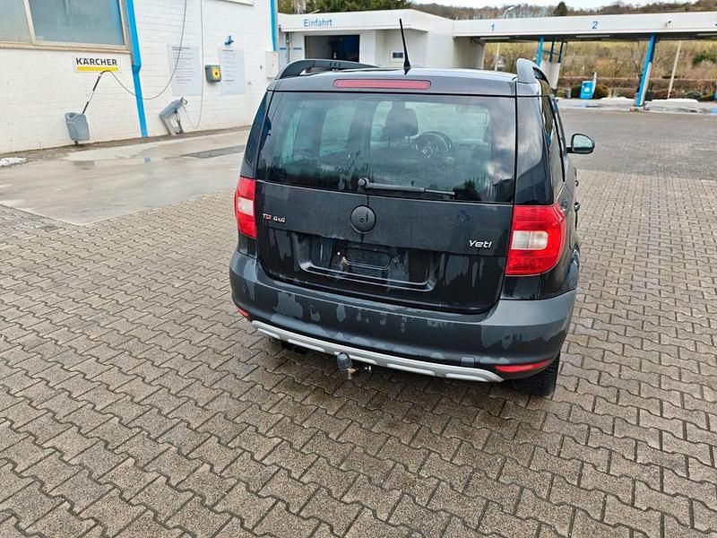 Gebraucht Skoda Yeti Plus Edition 170 PS (125 kW) 2011 Schwarz SUV