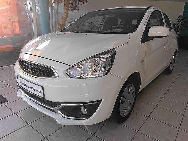 Weiß Gebraucht 2018 Mitsubishi Space Star Edition Kleinwagen | 6.490 € (Guter Preis) - Bild 1/4