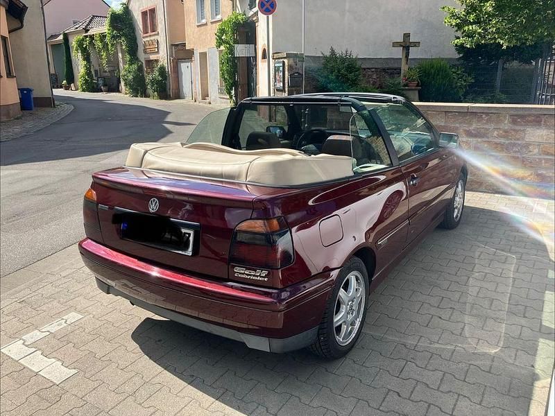 Gebraucht VW Golf Cabriolet 75 PS (55 kW) 1997 Rot Cabrio