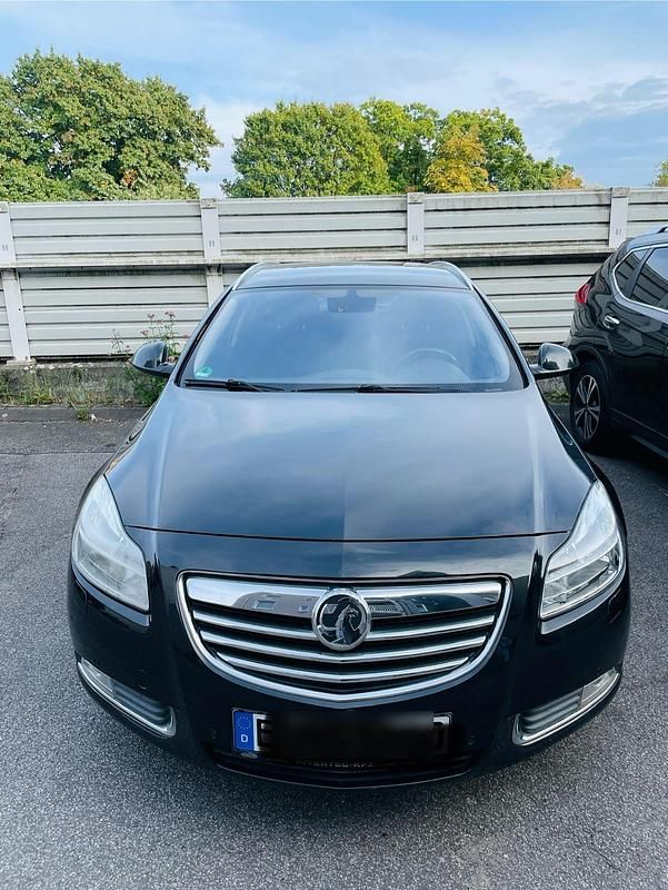 Schwarz Gebraucht 2013 Opel Insignia Kombi | 4.400 € (Superpreis) - Bild 1/4