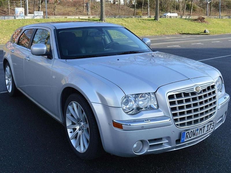 Gebraucht Chrysler 300C Touring 218 PS (160 kW) 2010 Silber Kombi