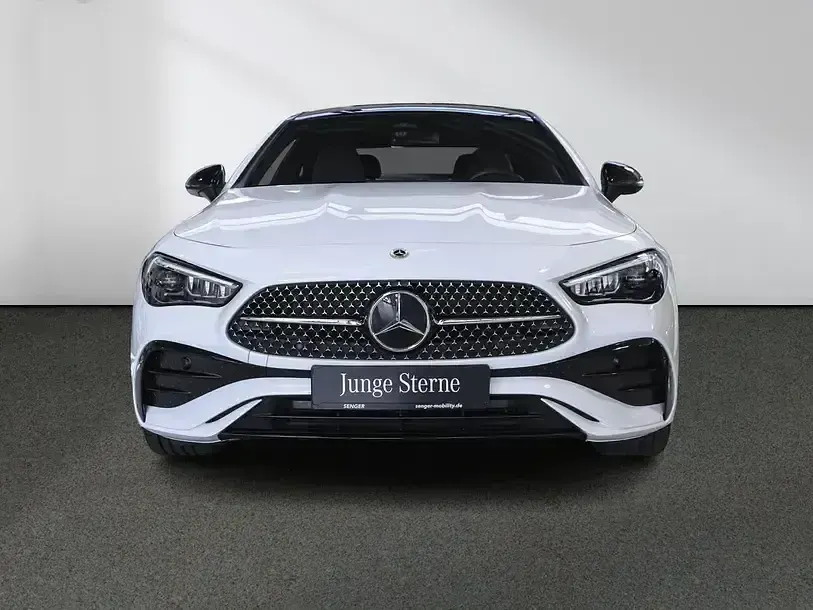 Gebraucht Mercedes CLE200 AMG 204 PS (150 kW) 2025 Polarweiß uni Coupé