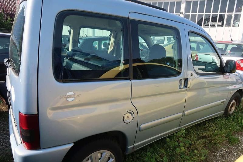 Silber Gebraucht 2001 Citroën Berlingo Van / Kleinbus | 900 € (Guter Preis) - Bild 1/4