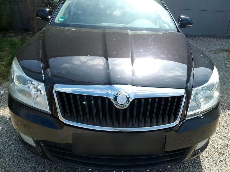 Gebraucht Skoda Octavia 140 PS (102 kW) 2009 Schwarz Kombi