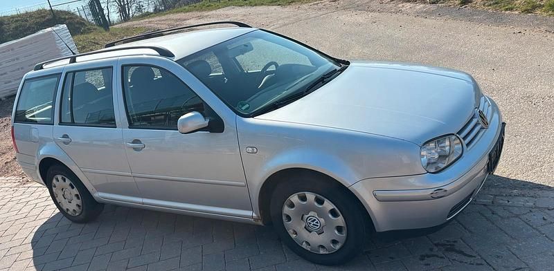 Gebraucht VW Golf IV 110 PS (80 kW) 2003 Silber Kombi