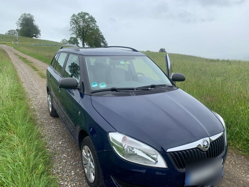 Blau Gebraucht 2012 Skoda Fabia Cool Edition Kombi | 2.999 € (Fairer Preis) - Bild 1/4