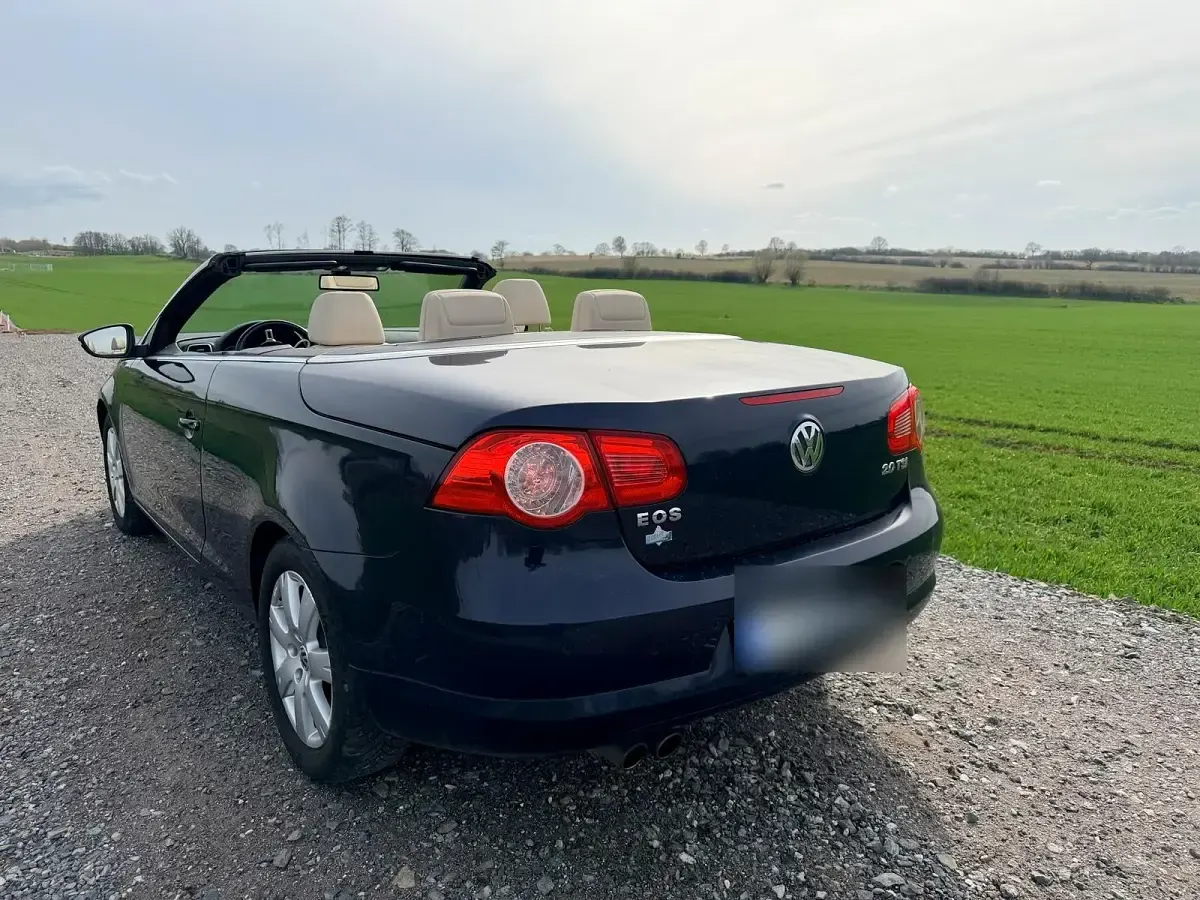 Gebraucht VW Eos 200 PS (147 kW) 2009 Blau Cabrio