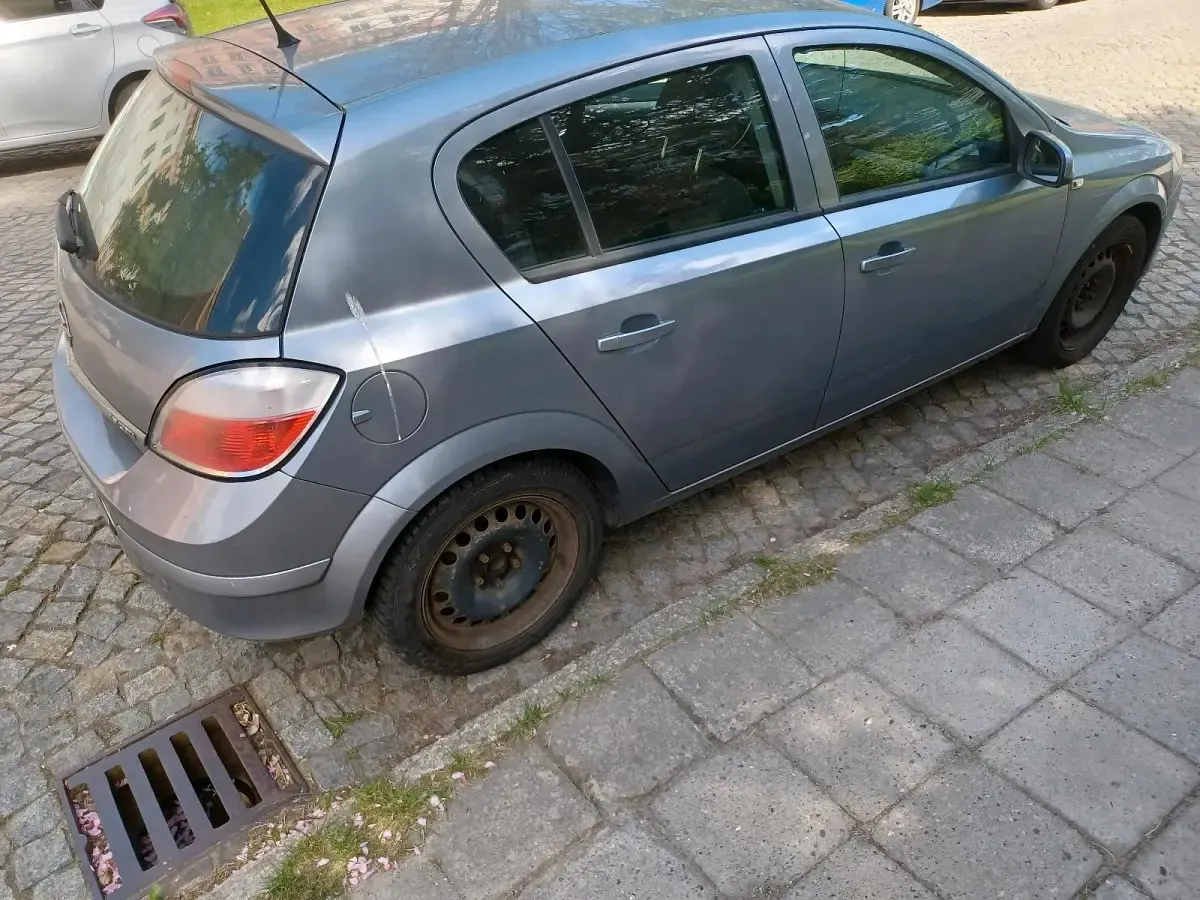 Occasion Opel Astra 120 ch (88 kW) 2006 Argent Berline