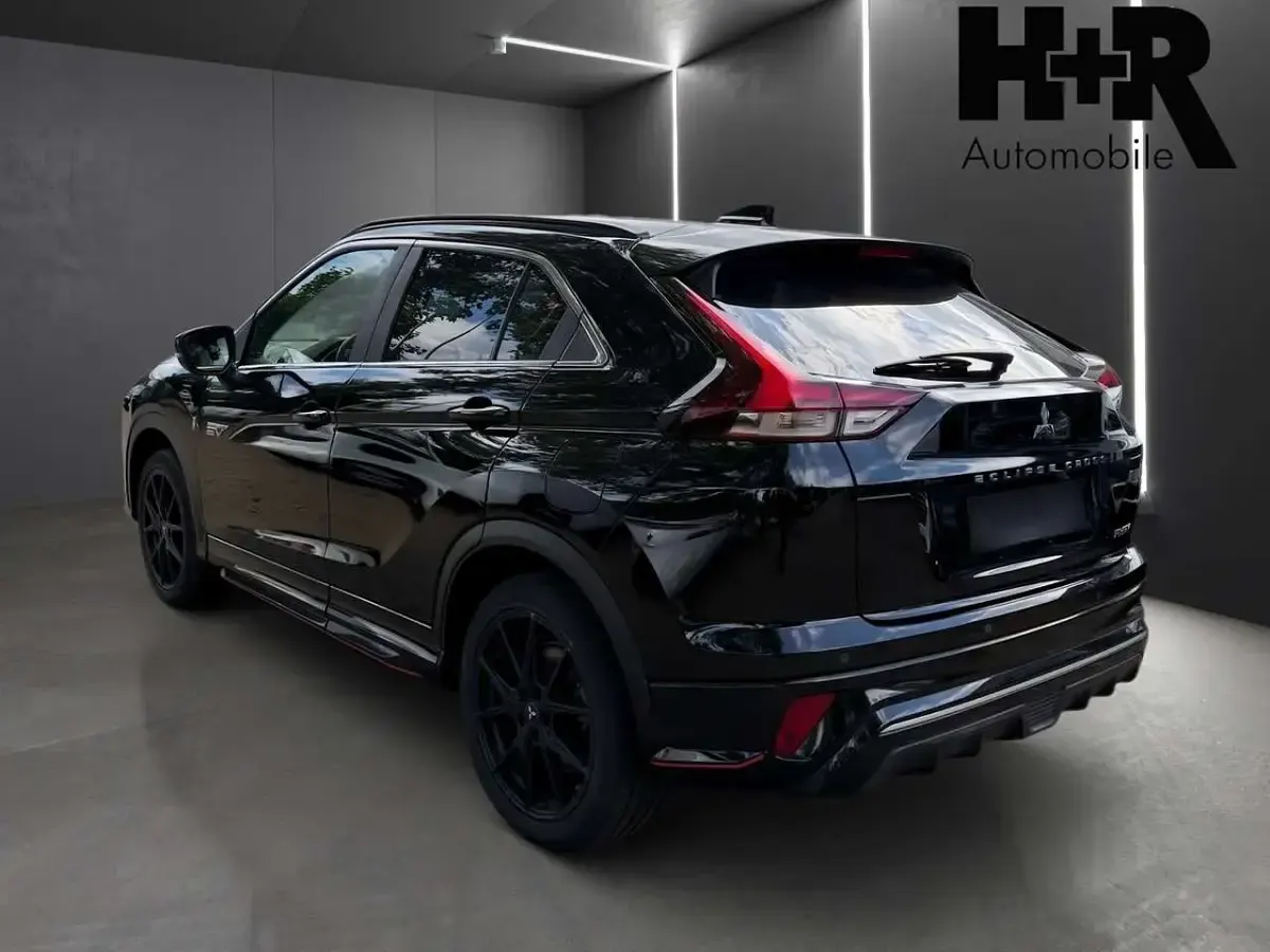 Gebraucht Mitsubishi Eclipse Cross Top 98 PS (72 kW) 2022 Pantherschwarz SUV