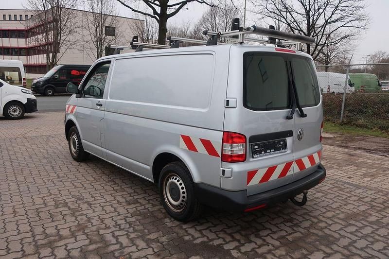 Gebraucht VW T5 140 PS (102 kW) 2014 Silber Van