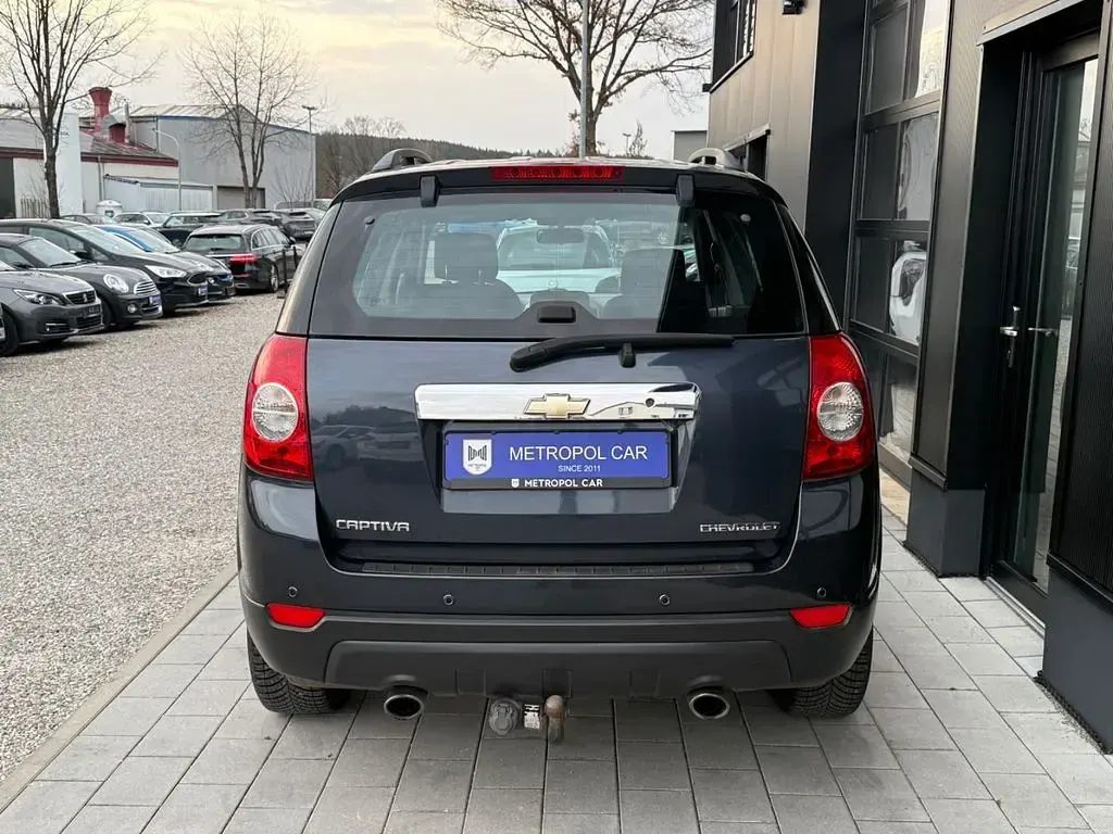 Gebraucht Chevrolet Captiva LS 136 PS (100 kW) 2008 Grau SUV