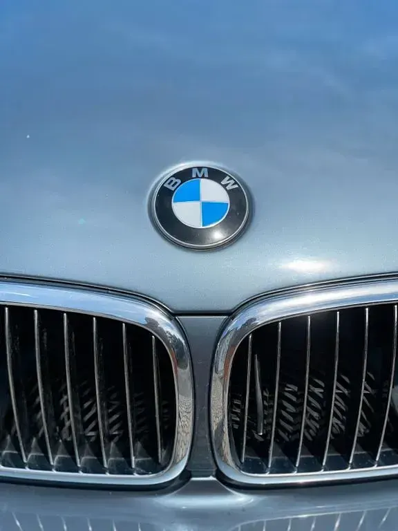 Gebraucht BMW 760L 445 PS (327 kW) 2007 Blau Limousine