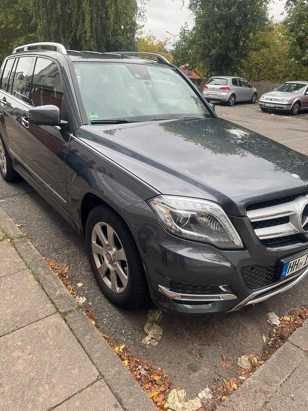 Grau Gebraucht 2014 Mercedes GLK220 SUV | 12.800 € (Guter Preis) - Bild 1/4