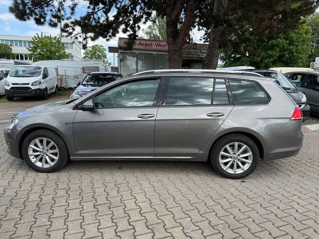 Gebraucht VW Golf VII LOUNGE 150 PS (110 kW) 2015 Grau Kombi