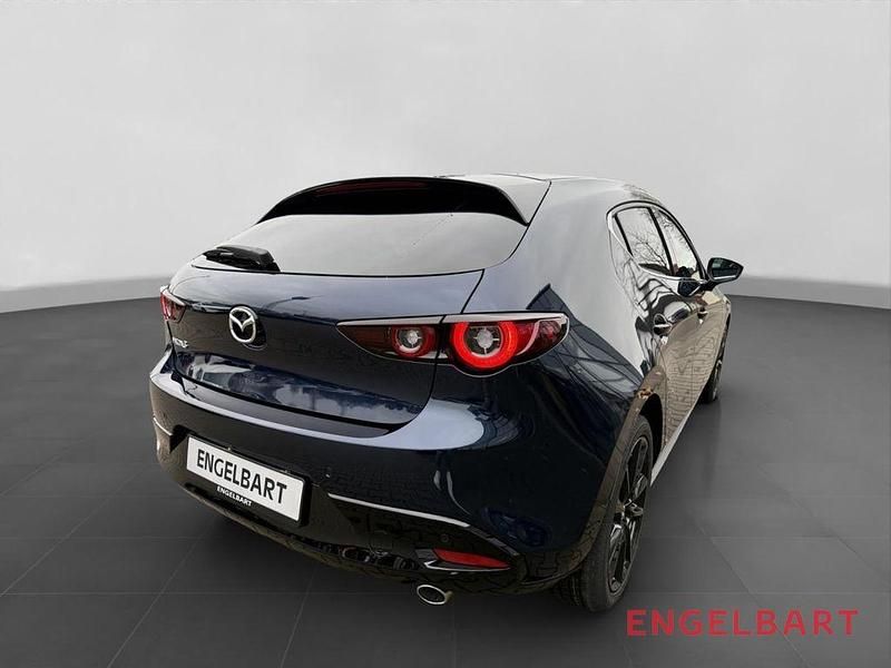 Neu Mazda 3 Center-Line 140 PS (102 kW) 2025 Schwarz Limousine