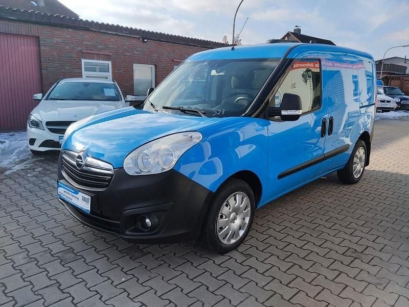 Gebraucht Opel Combo Edition 120 PS (88 kW) 2015 Blau Van / Kleinbus