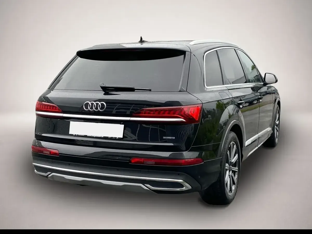 Gebraucht Audi Q7 286 PS (210 kW) 2023 Schwarz SUV