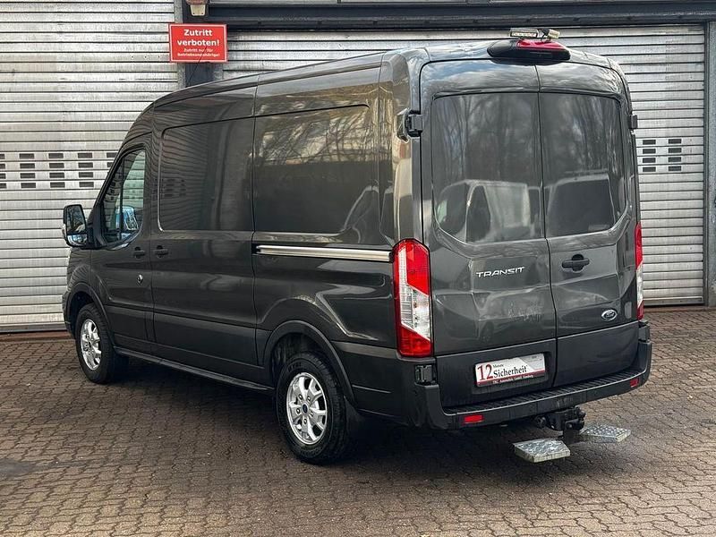 Gebraucht Ford Transit Limited 185 PS (136 kW) 2020 Grau Van / Kleinbus