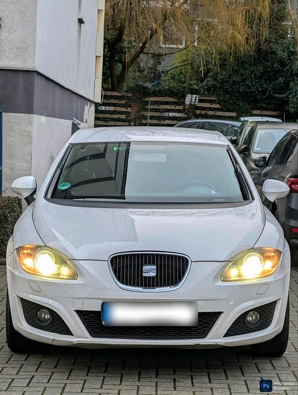 Gebraucht Seat Leon 105 PS (77 kW) 2011 Weiß Kleinwagen