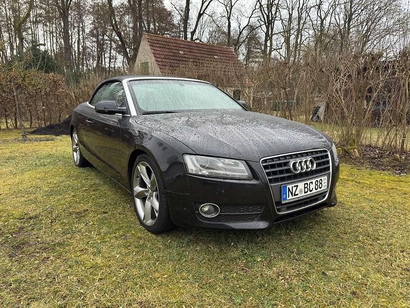Gebraucht Audi A5 Cabriolet 170 PS (125 kW) 2010 Schwarz Cabrio