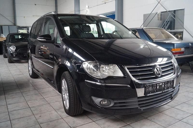 Gebraucht VW Touran Highline 140 PS (102 kW) 2010 Schwarz Van / Kleinbus