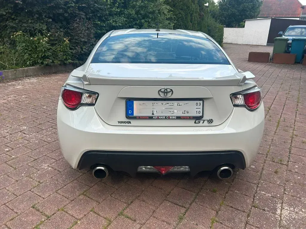 Gebraucht Toyota GT86 GT 200 PS (147 kW) 2014 Weiß