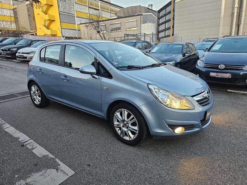 Gebraucht Opel Corsa Innovation 80 PS (58 kW) 2009 Aeroblau mi2 Kleinwagen