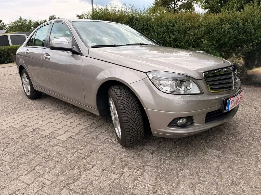 Gebraucht Mercedes C200 184 PS (135 kW) 2007 Silber Limousine