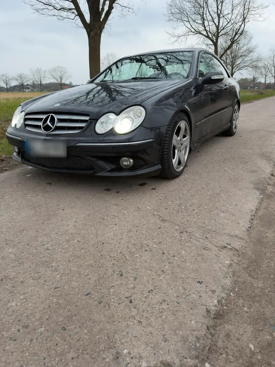 Gebraucht Mercedes CLK220 AMG 150 PS (110 kW) 2007 Schwarz Coupé