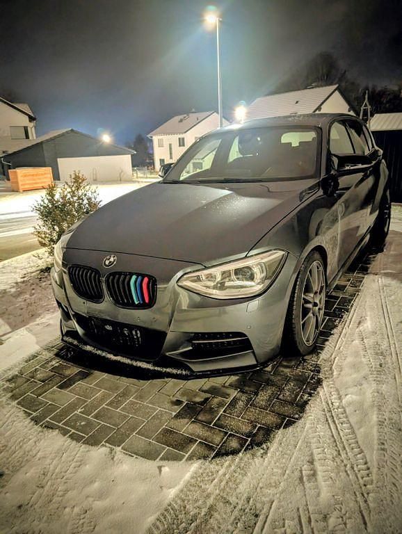 Gebraucht BMW M135 Performance 320 PS (235 kW) 2014 Grau Kleinwagen