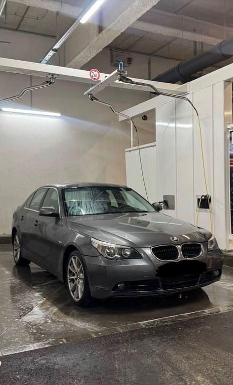 Second-hand BMW 530 231 CP (169 kW) 2004 Gri Berlinǎ
