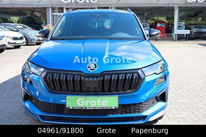 Gebraucht Skoda Karoq SportLine 150 PS (110 kW) 2024 Blau SUV