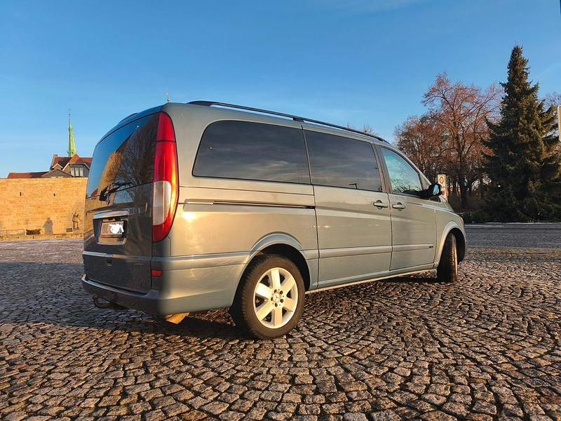 Gebraucht Mercedes Viano 150 PS (110 kW) 2007 Grau Van / Kleinbus