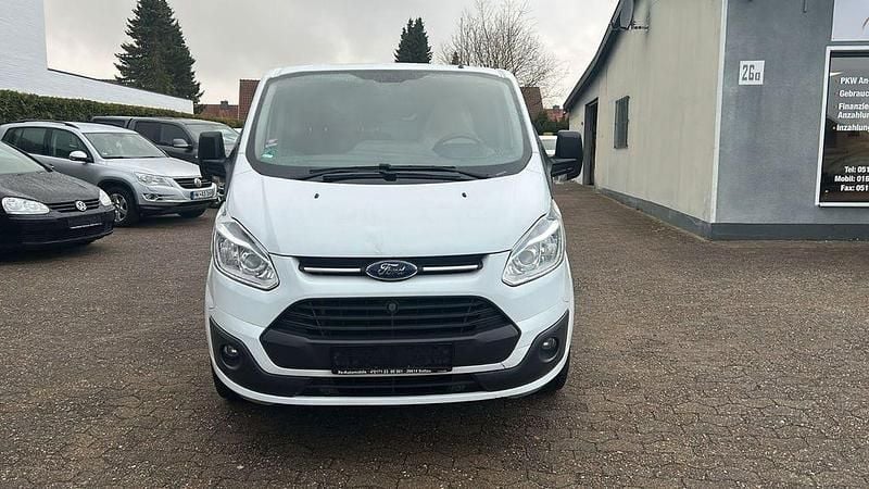Gebraucht Ford Transit Custom Trend 125 PS (91 kW) 2015 Weiß Van / Kleinbus