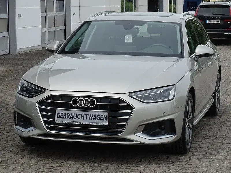 Gebraucht Audi A4 Advanced Plus 204 PS (150 kW) 2023 Beige Kombi